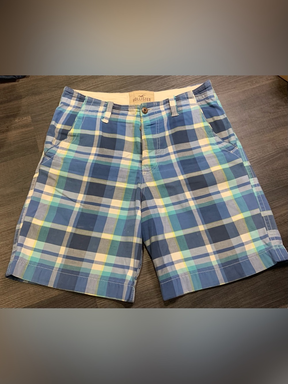 Hollister Blue and Green Plaid Men’s Shorts